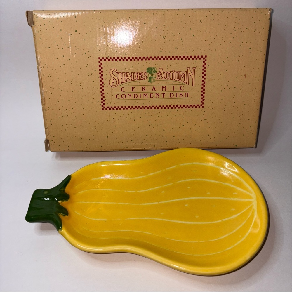 Vintage Avon Gourd Condiment Dish Tray Shades of Autumn 1984 w/Box 5.25”x8.5”